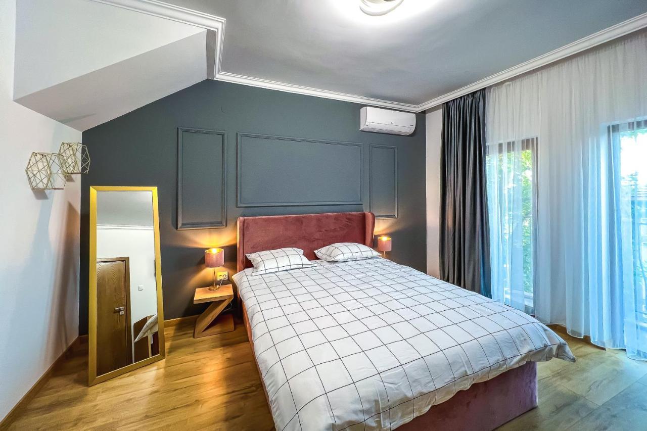 Deluxe Central Rooms Karlovo Luaran gambar