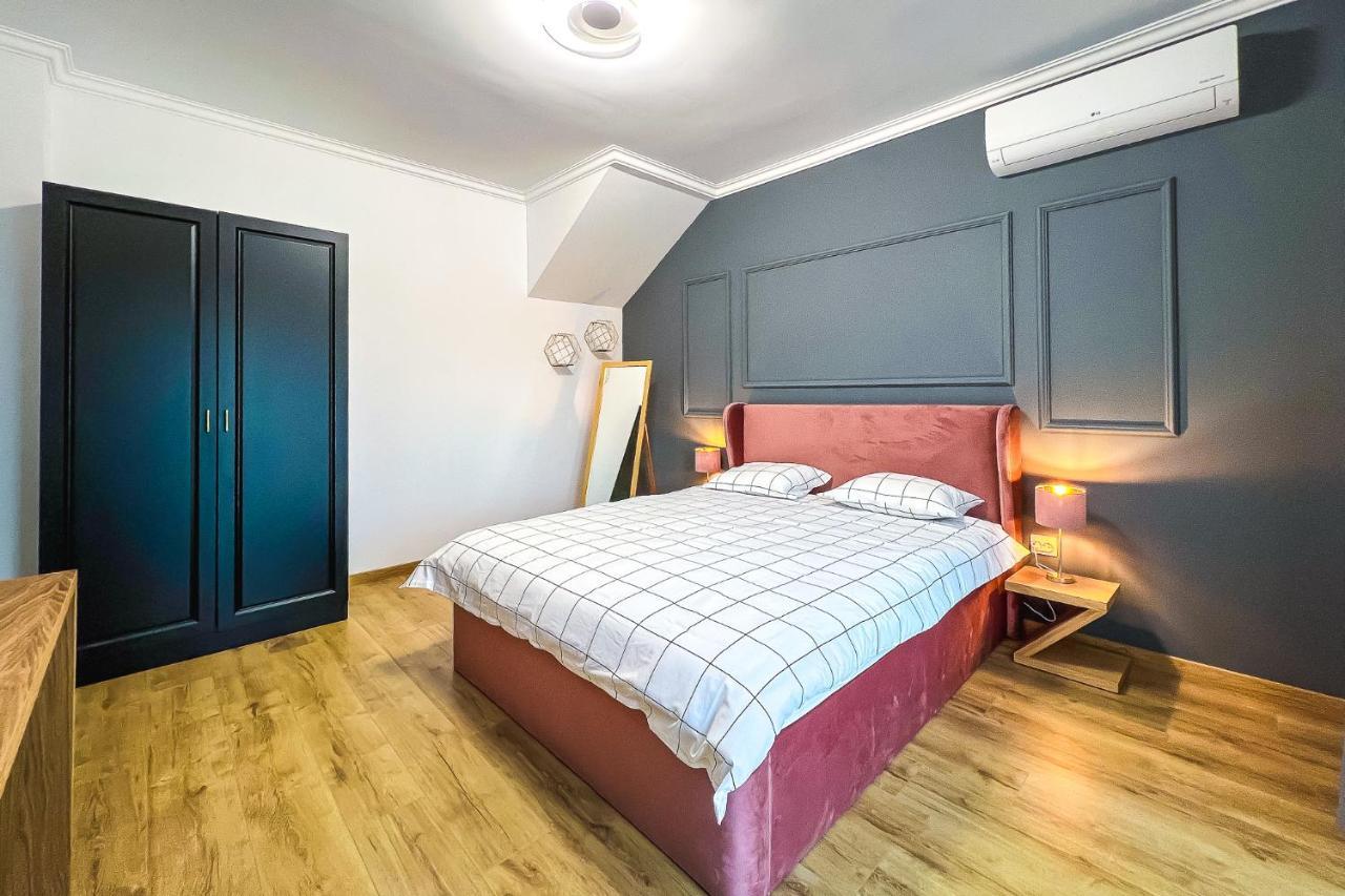 Deluxe Central Rooms Karlovo Luaran gambar