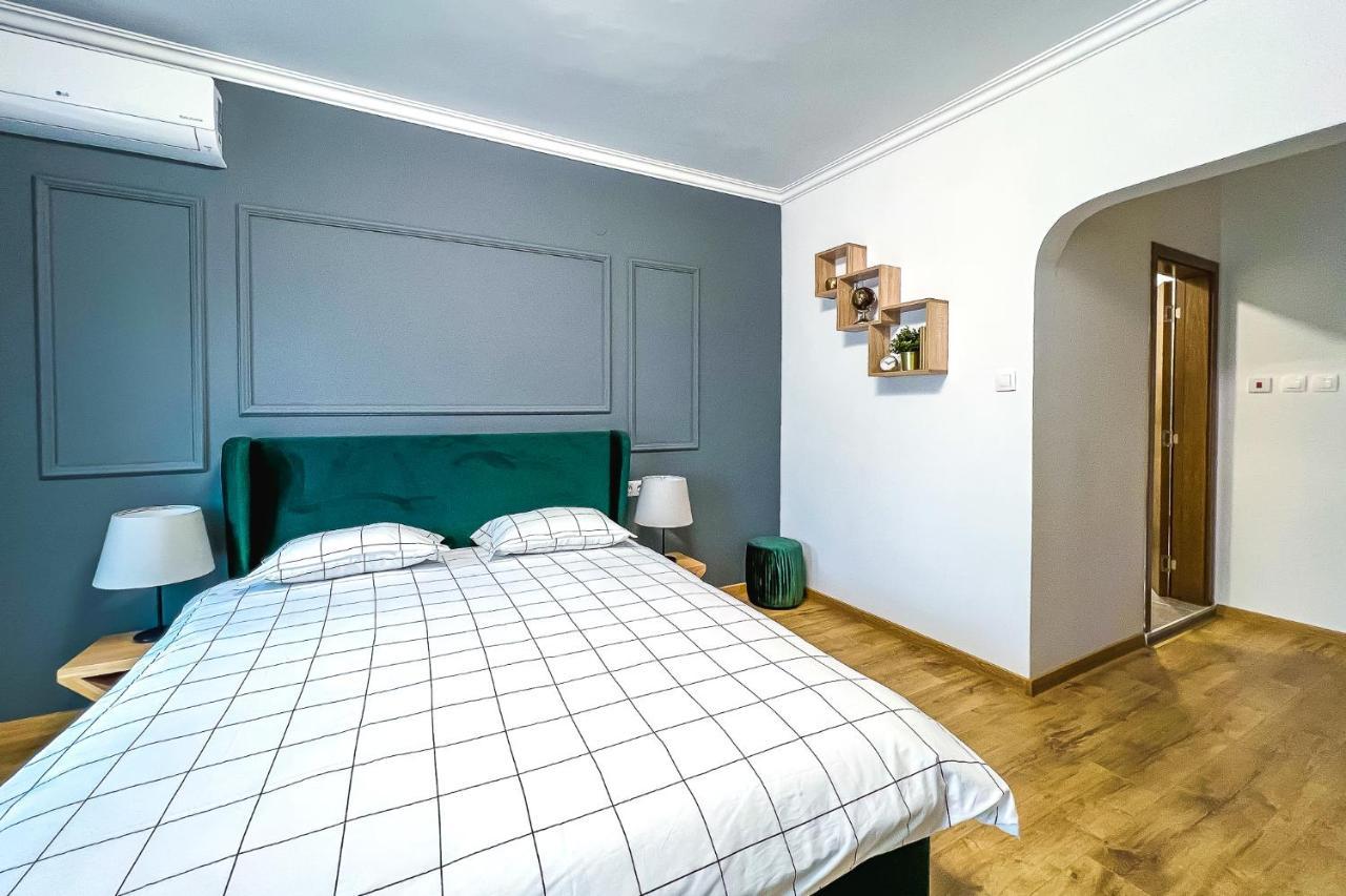 Deluxe Central Rooms Karlovo Luaran gambar